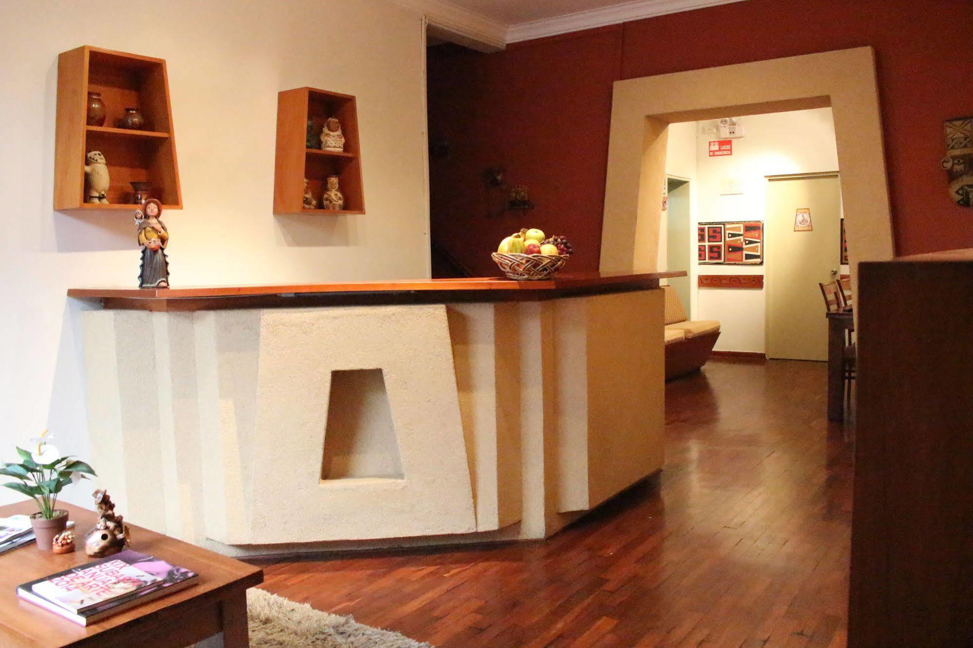 Casa Hualpa Hostel Лима Экстерьер фото